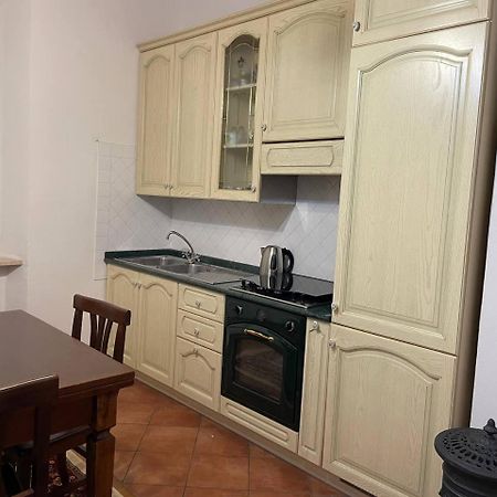 La Casina Di Maya Lägenhet Livorno Exteriör bild