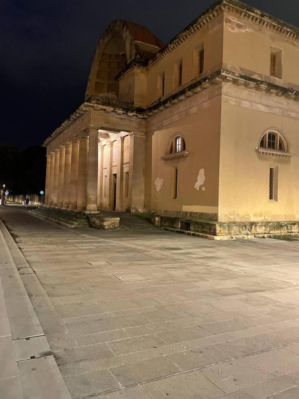 La Casina Di Maya Lägenhet Livorno Exteriör bild